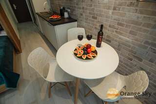 Апарт-отели Orange Sky Apartments Beach Tower Батуми Улучшенные апартаменты-студио с видом на море-14