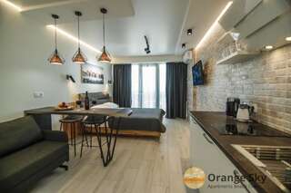 Апарт-отели Orange Sky Apartments Beach Tower Батуми Улучшенные апартаменты-студио с видом на море-21
