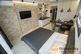 Апарт-отели Orange Sky Apartments Beach Tower Батуми Улучшенные апартаменты-студио с видом на море-25