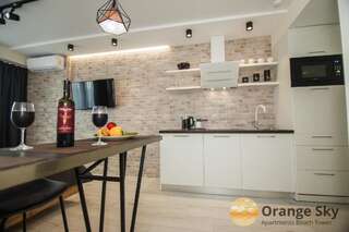 Апарт-отели Orange Sky Apartments Beach Tower Батуми Улучшенные апартаменты-студио с видом на море-28